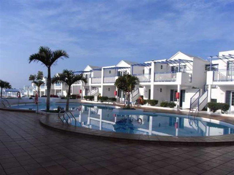 Atlantis Las Lomas Puerto del Carmen  Exterior photo